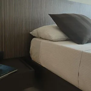 Apartman Velasca, Milánó