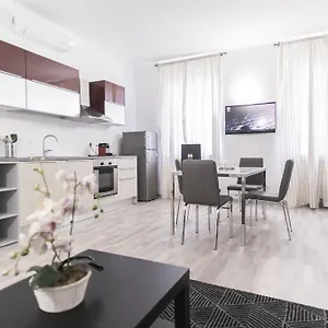 Διαμέρισμα Hemeras Boutique Homes - City Center Design Flats, Μιλάνο