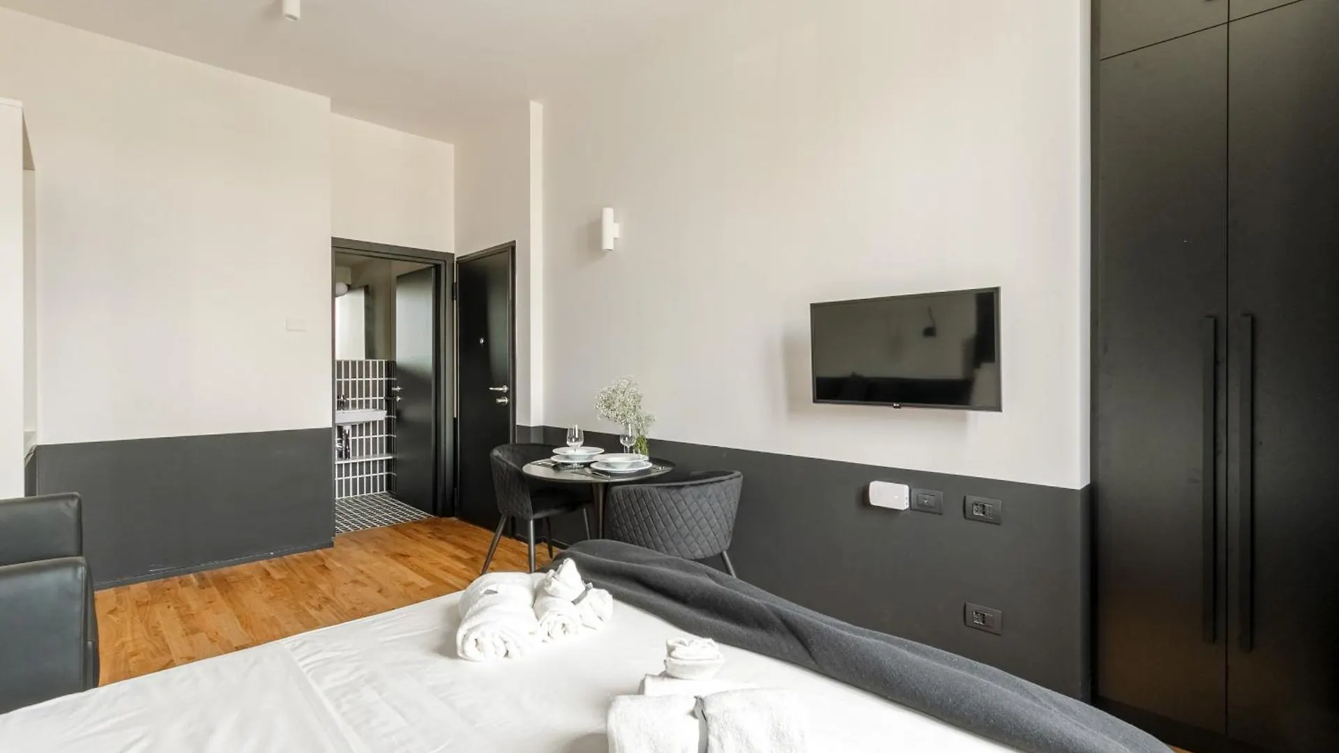 Palazzo Quantum 1 Apartment Milan 0*,